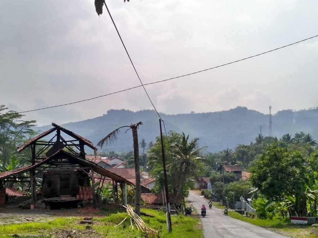 toponimi banyumas cilongok cipete view